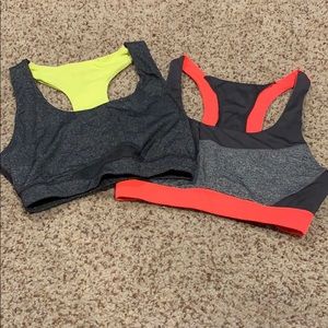 2 Forever 21 Sports Bras 🖤 amazing support!!
